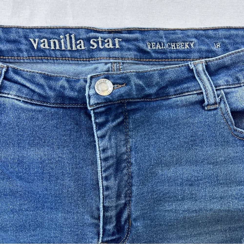 Vanilla Starโ Women's Distressed Blue Jeans - Picture 4 of 14